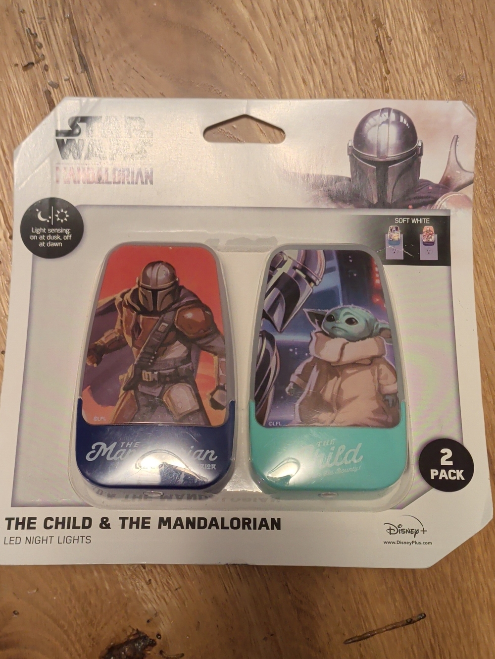 Disney Mandalorian & The Child LED Night Light Duo in Blue and Teal